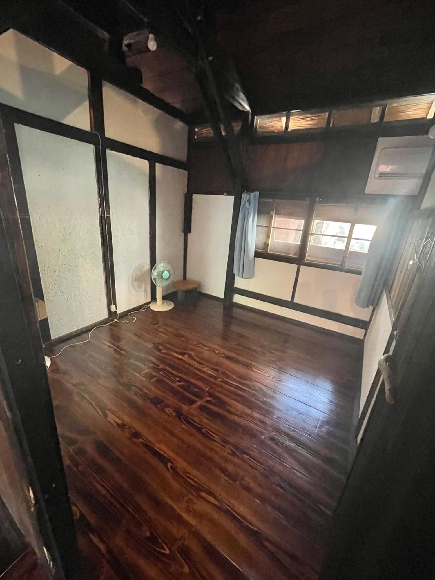 月光荘沖縄 Hotel Naha Exterior photo